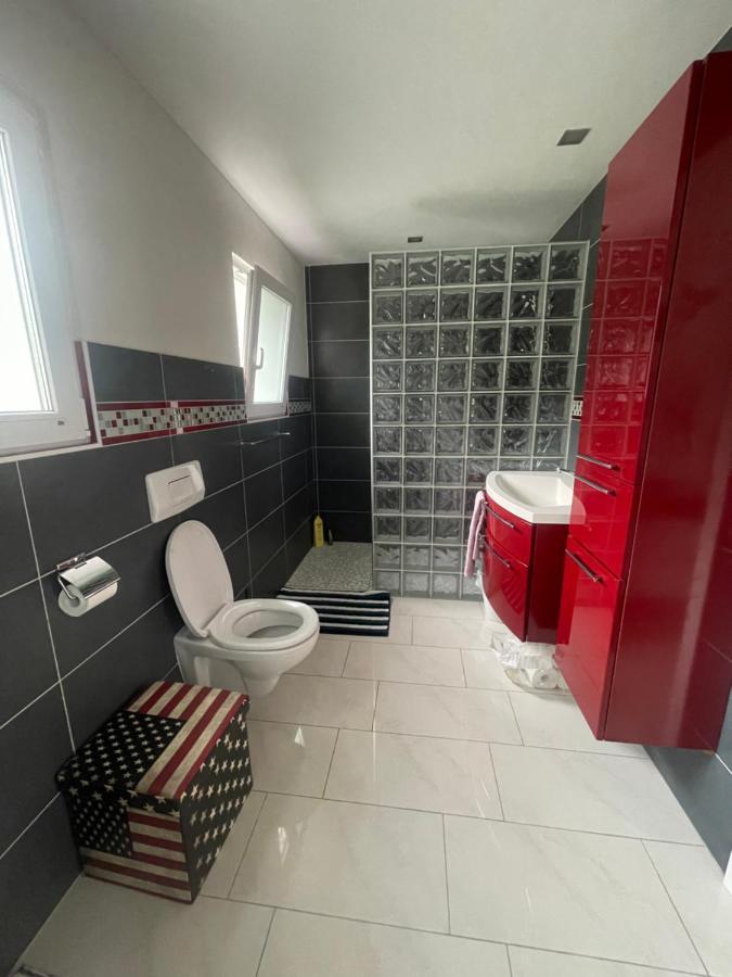 Apartamento Happy Connection Villarvolard Exterior foto
